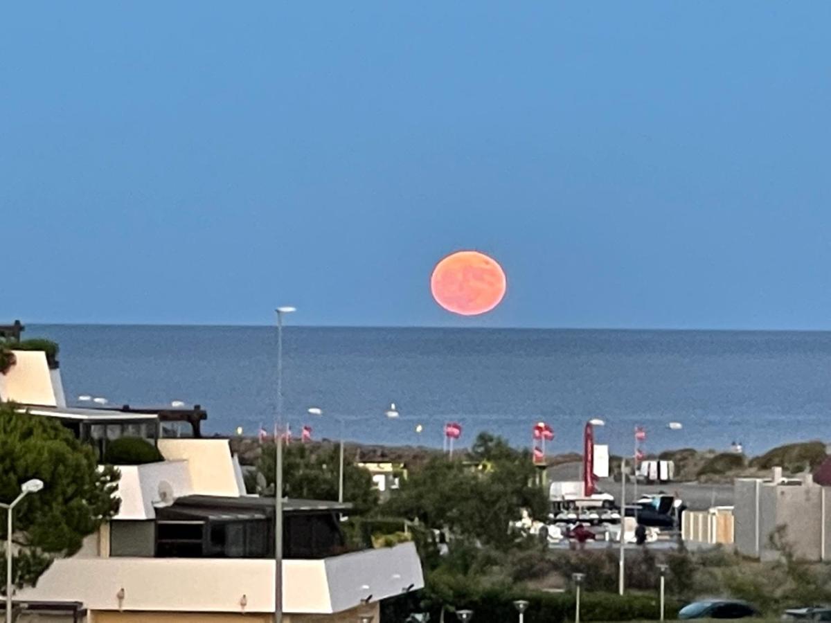 Résidence port venus -au village naturiste -avec une vue sur le port et la mer Agde Extérieur photo